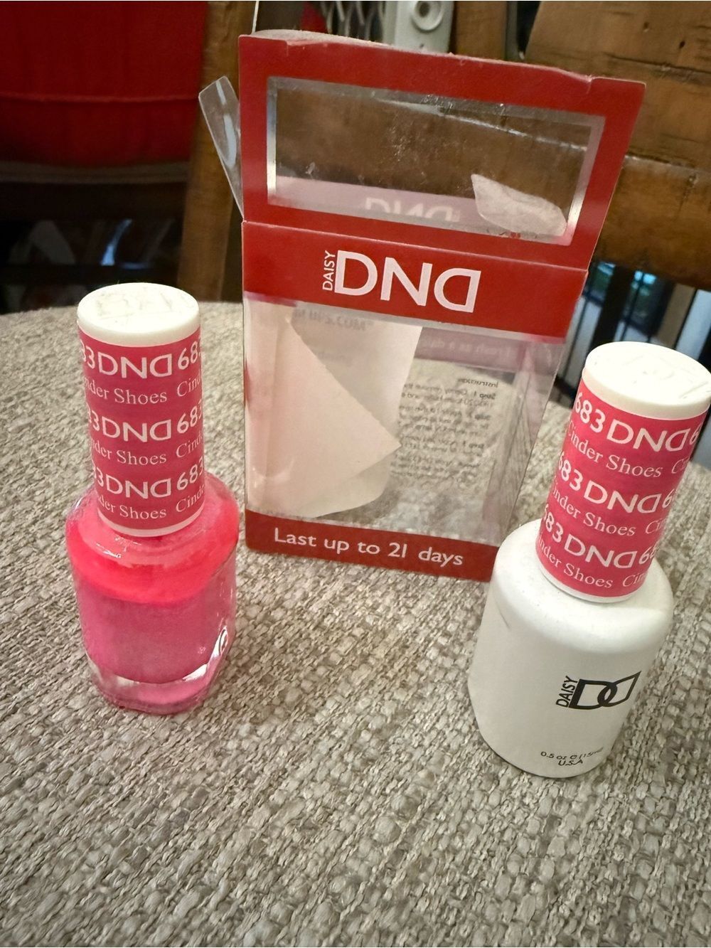 DND Cinder Shoes Pink Gel Nail Polish Duo